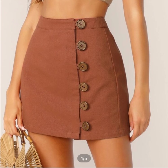 Orange skirt - Picture 1 of 2